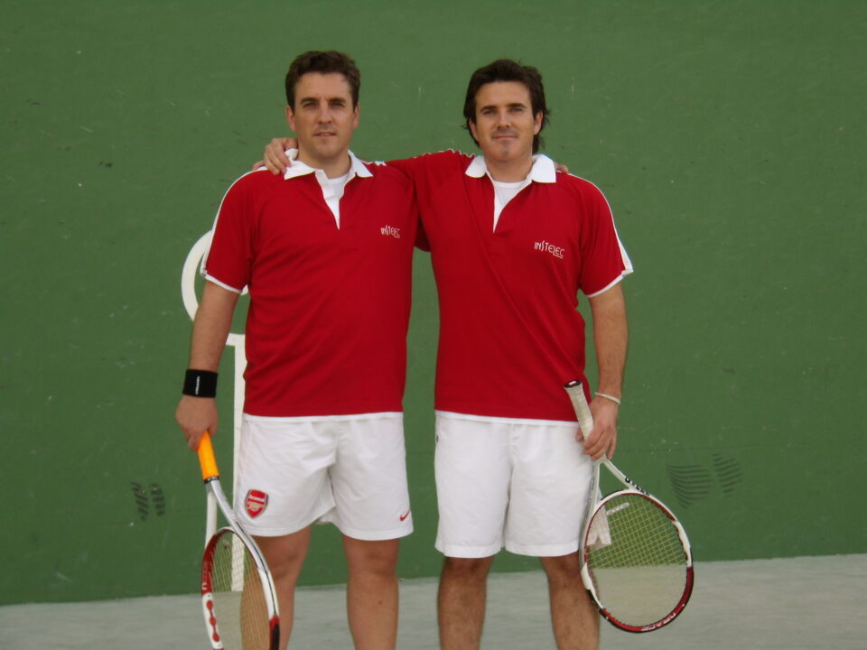 El pasado sábado se celebró en el Pabellón Municipal la entrega de trofeos de la primera edición de la liga de frontenis local y del torneo de verano de tenis