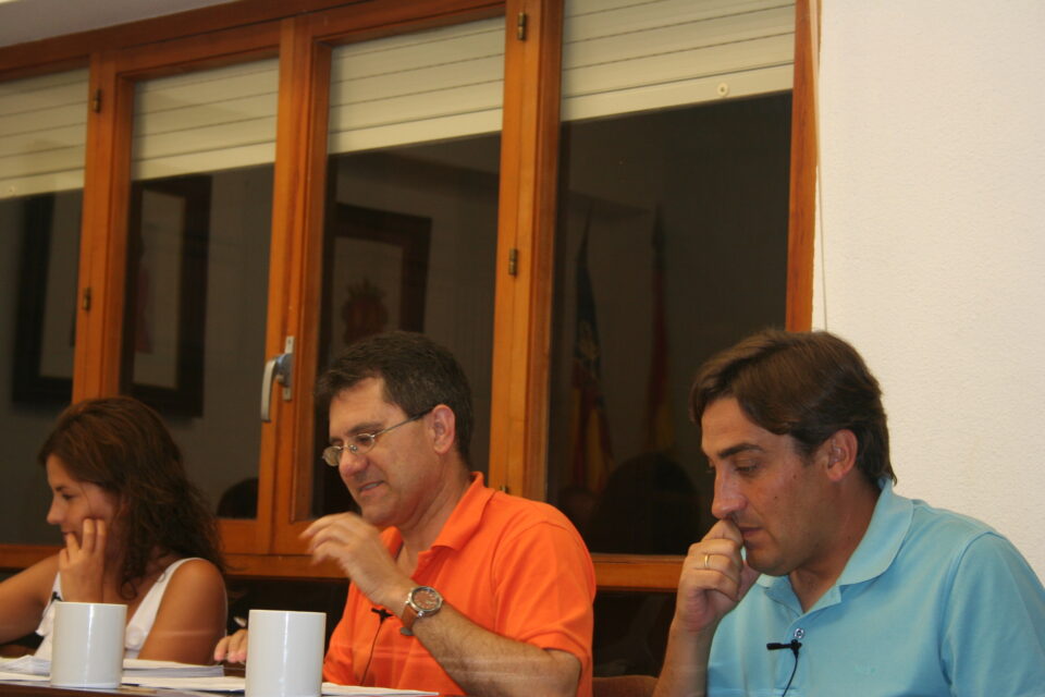 PLENO MES DE JULIO EN AGOST