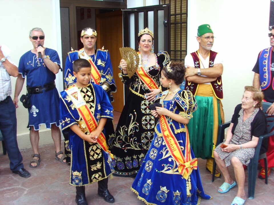 Los festeros visitaron el pasado sábado a la Residencia de Ancianos Nuestra Señora de las Nieves