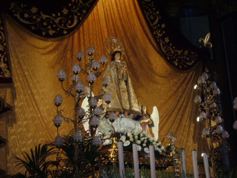 Finalizan definitivamente las fiestas de Aspe. La Virgen de Las Nieves regresó en romería hasta Hondón