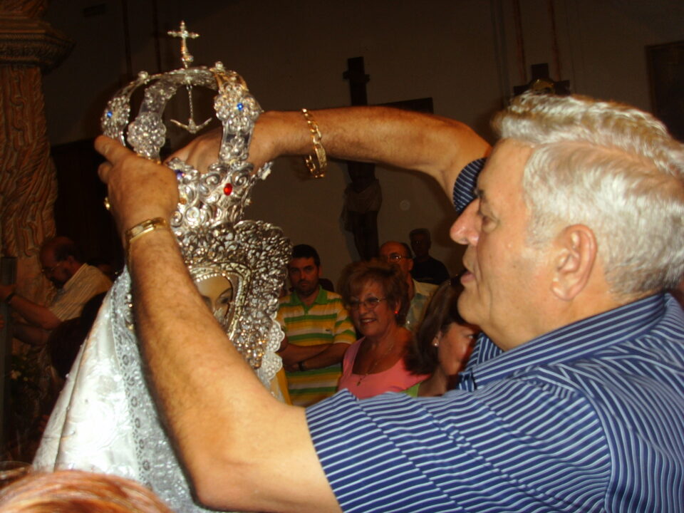 Entrevista con la Junta de la Virgen
