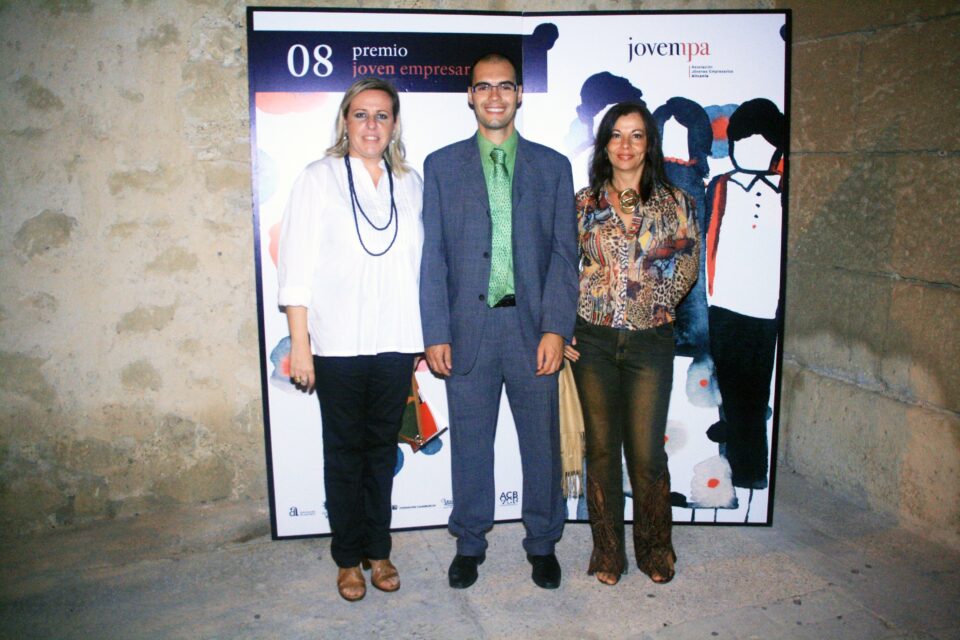 La Agencia de Desarrollo Económico de Petrer presente en los premios de Jovempa