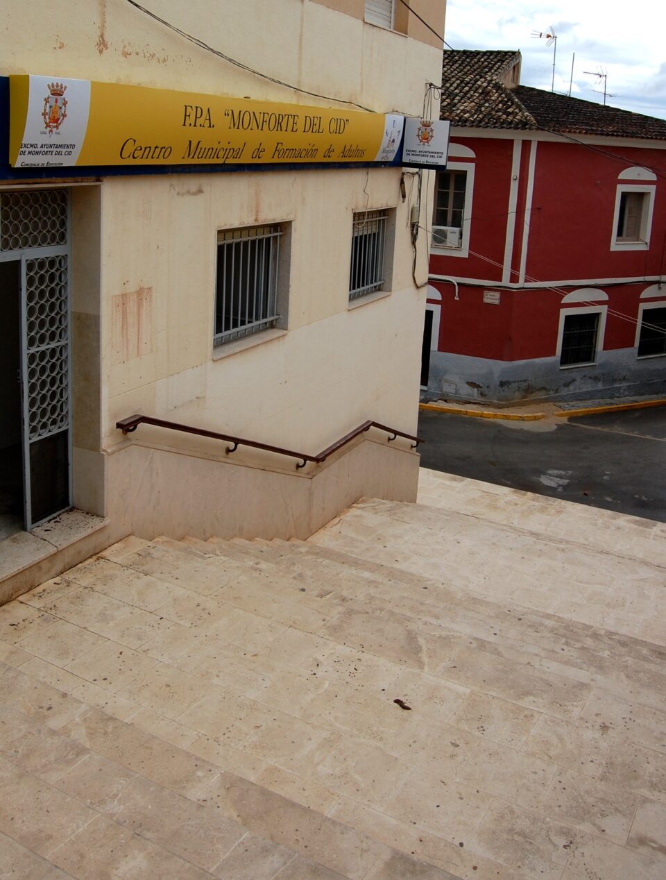 La Escuela para Adultos estrena el curso con nuevas instalaciones