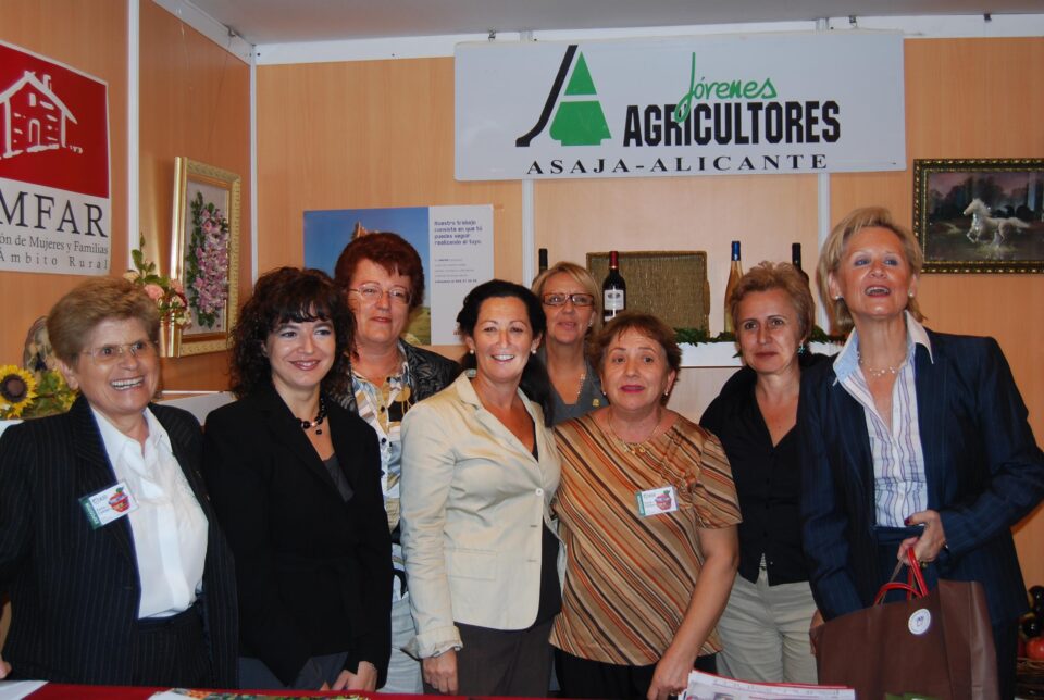 El tiempo respeta hasta el momento la feria del campo. Se registra gran afluencia de público