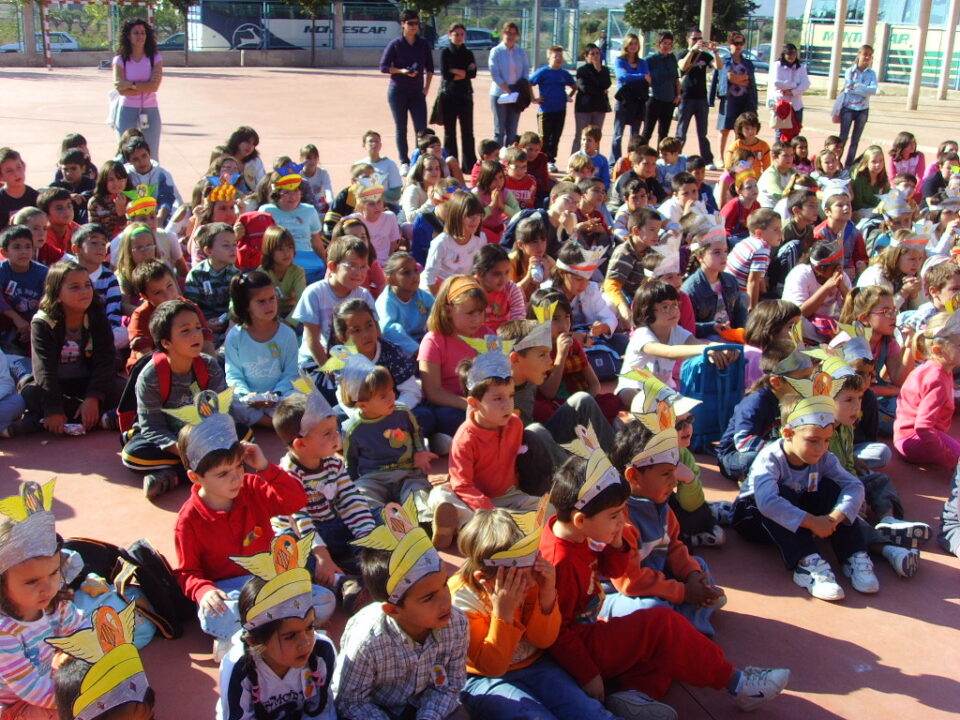 Alumnos de los clegios de Canyada