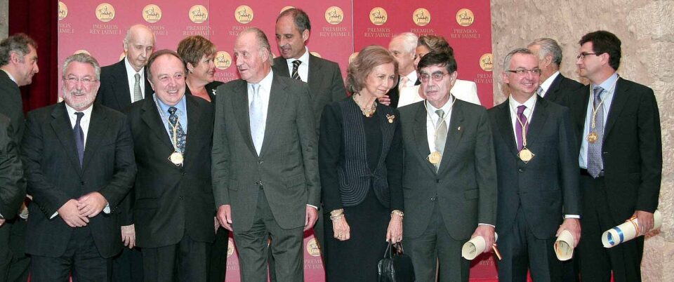 LA PRESIDENTA DE LES CORTS ASISTE A LA ENTREGA DE LOS PREMIOS REY JAUME I DE 2008