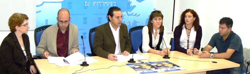 Junto a los Ópticos y Optometristas de Villena y Asociación de Comerciantes. COMIENZA LA CAMPAÑA DE PREVENCIÓN DE AMBLIOPÍA 2008
