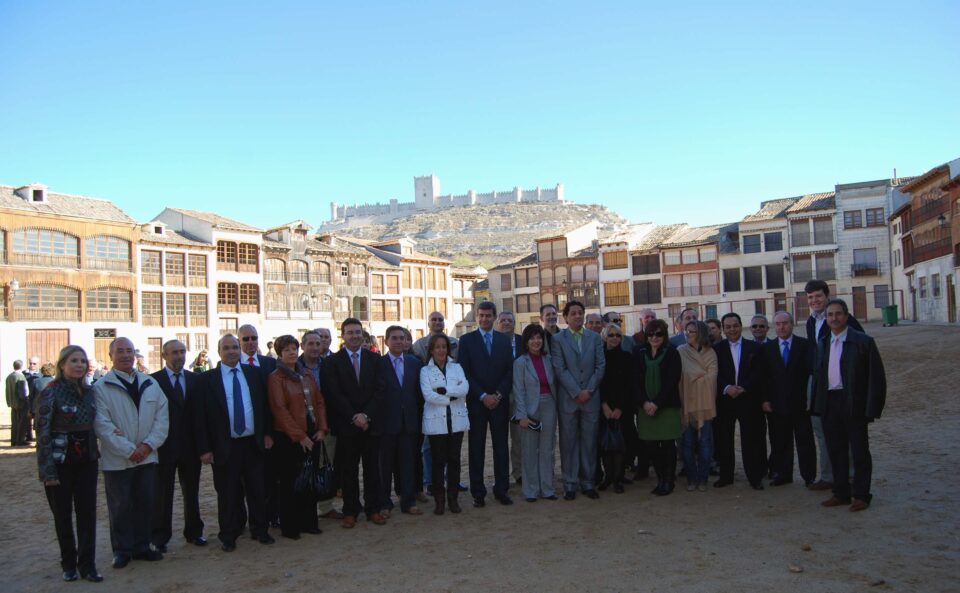 Peñafiel renueva su hermanamiento con las localidades de Escalona y Villena