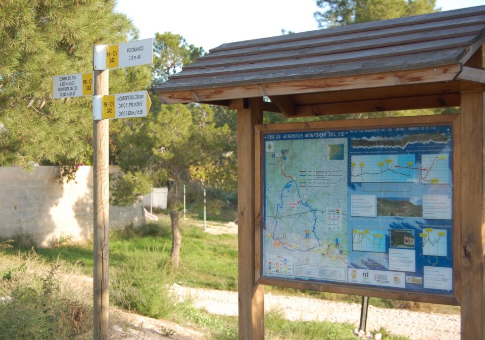 Monforte obtiene su segunda ruta de senderismo