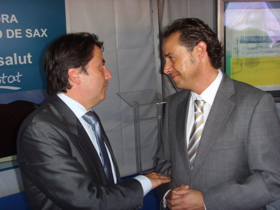 Juan Carlos Pedrosa satisfecho por el proyecto de ampliación del Centro Sanitario. "En breve será una realidad"