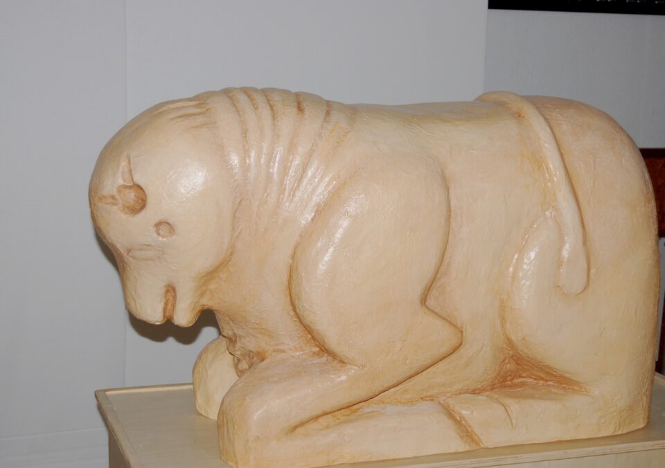 Monforte presentará el Museo Arqueológico en FITUR y una réplica de su toro ibérico