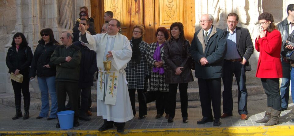 EL DESFILE DE SAN ANTÓN DE VILLENA SE CELEBRA CON UNA GRAN ASISTENCIA DE PÚBLICO