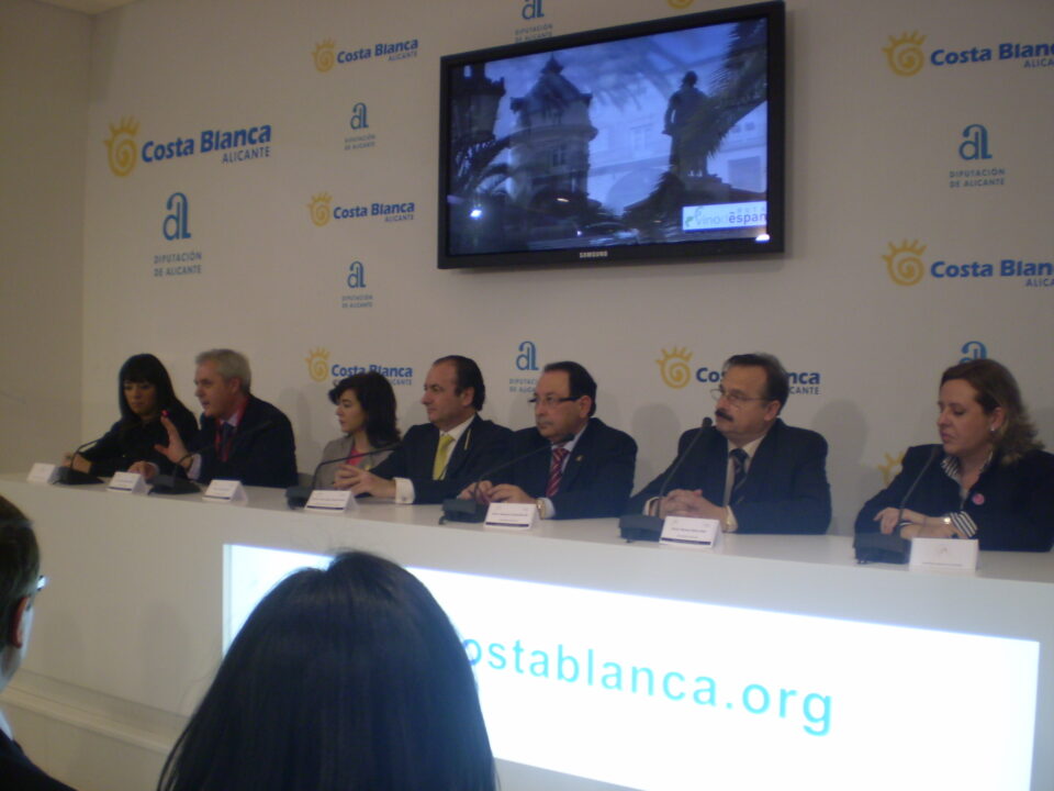 Petrer participa en la presentación oficial de los municipios alicantinos que forman la ruta del vino