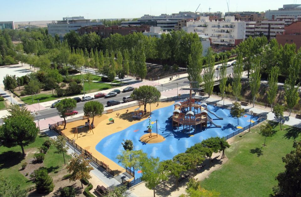 El Parque Giravella tendrá un gran barco de aventuras