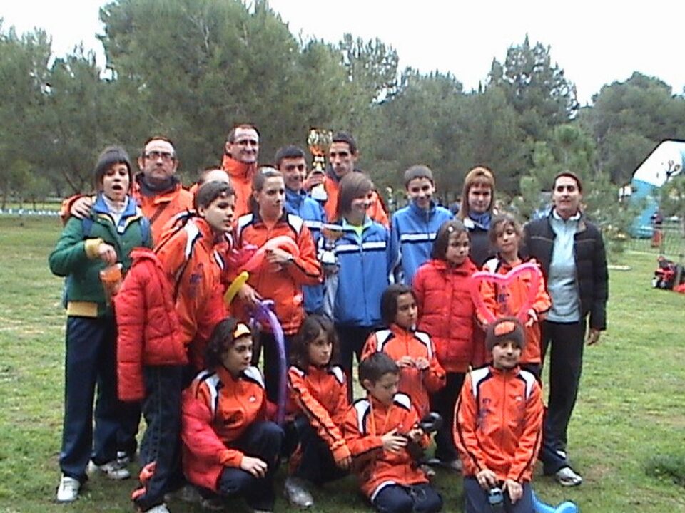 Alumnos de la Escuela de Atletismo de la Fundación Deportiva Municipal participan en el Campeonato Autonómico de Atletismo