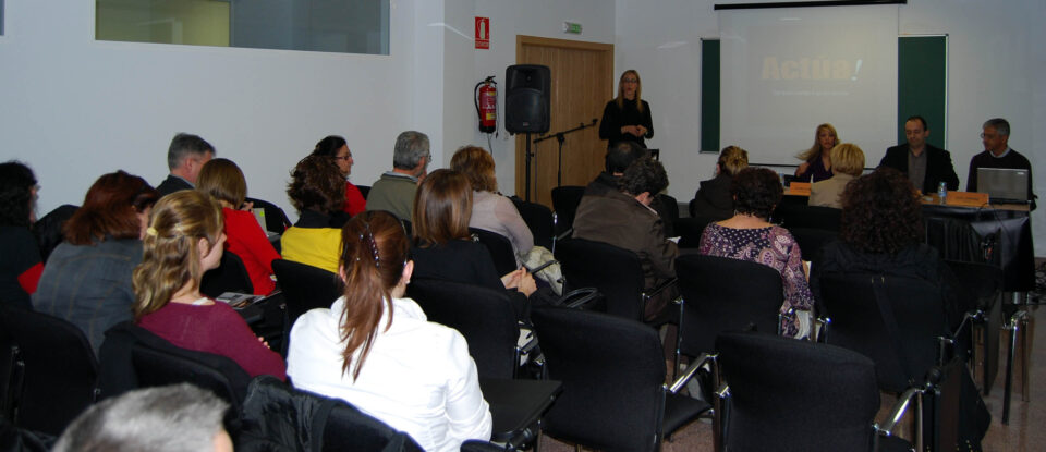 LA CIUDAD ACOGE LA CAMPAÑA DE DIPUTACIÓN CONTRA EL ACOSO ESCOLAR NO LO PERMITAS