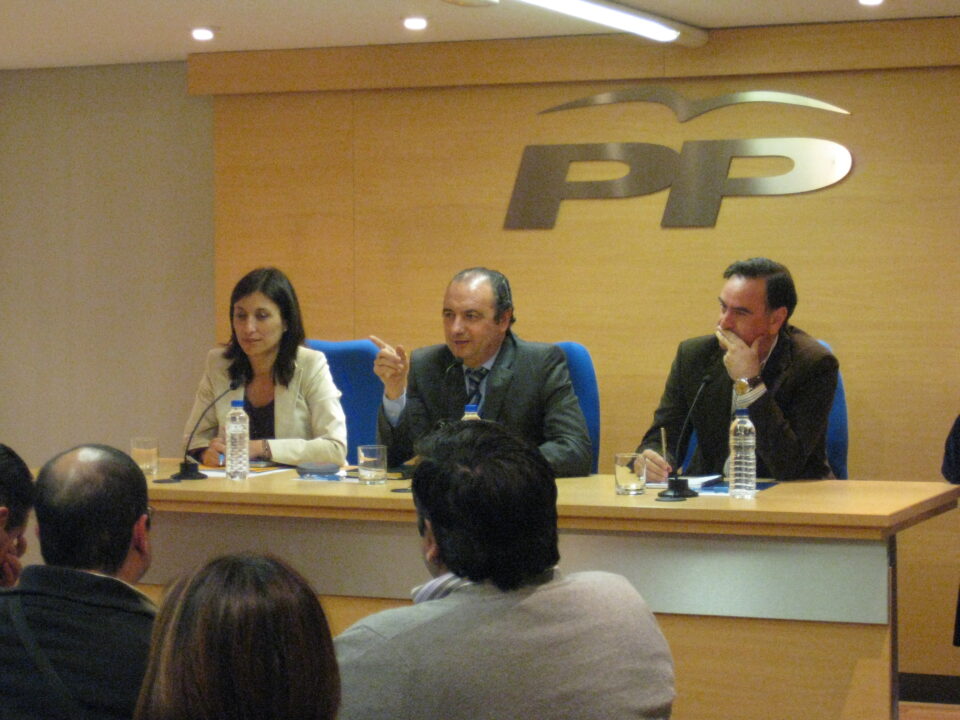 EL PP PROVINCIAL CREA UN ÓRGANO PIONERO EN ESPAÑA PARA ASESORAR A LOS GRUPOS MUNICIPALES EN OPOSICIÓN