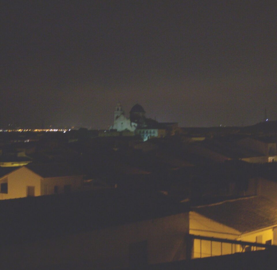 Monforte del Cid apaga el campanario y la cueva de San Pascual