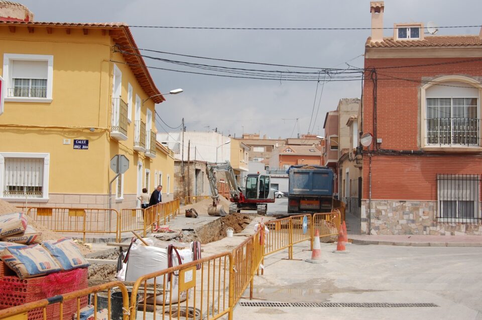 Inician las obras del colector de Jacinto Benavente
