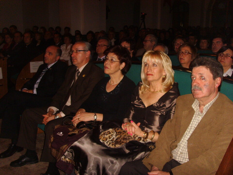 Arrancan las fiestas con el pregón y presentación del cartel y revista