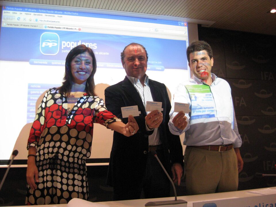 EL PARTIDO POPULAR ABRE EL DEBATE EN LA RED CON EL EMPLEO Y EL AGUA COMO EJES FUNDAMENTALES