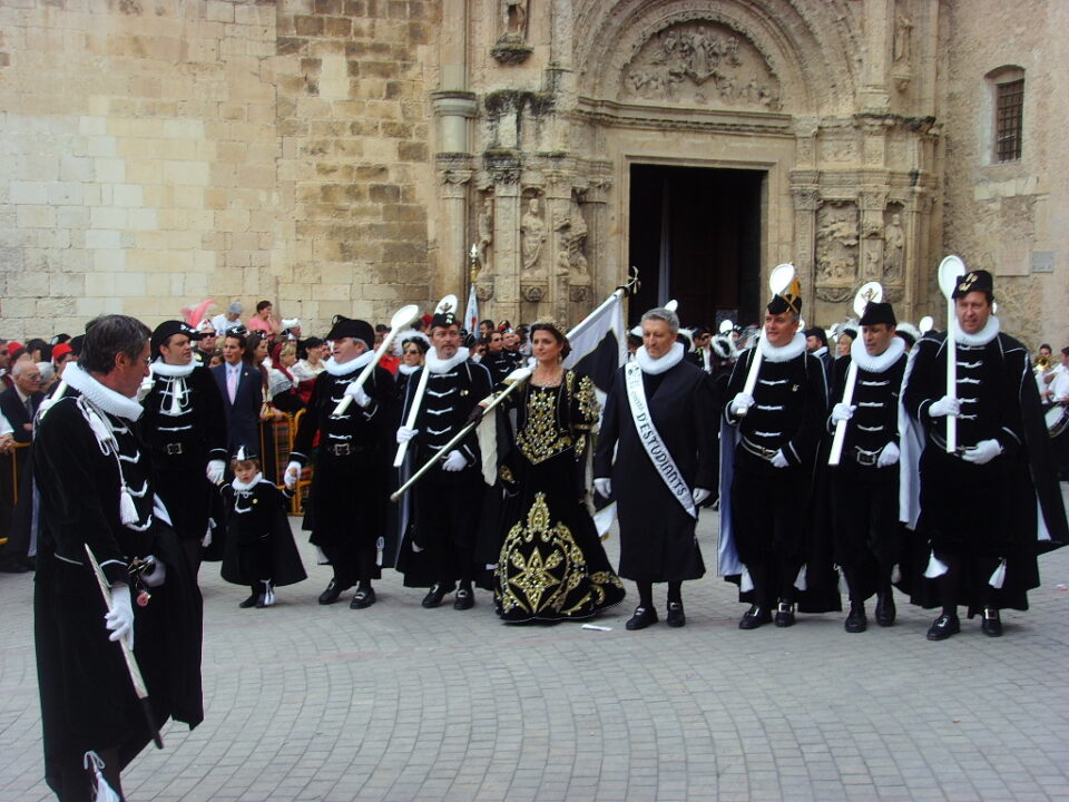Les Mogudes del último día de fiestas