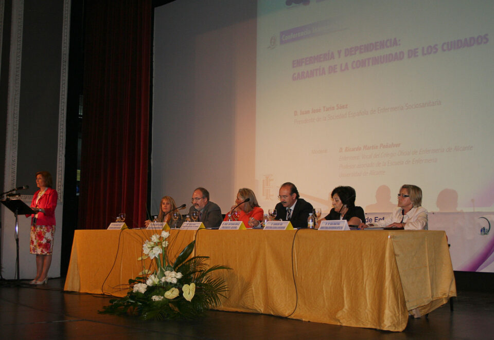 Inauguración XX Jornadas de Enfermería del Departamento de Salud de Elda