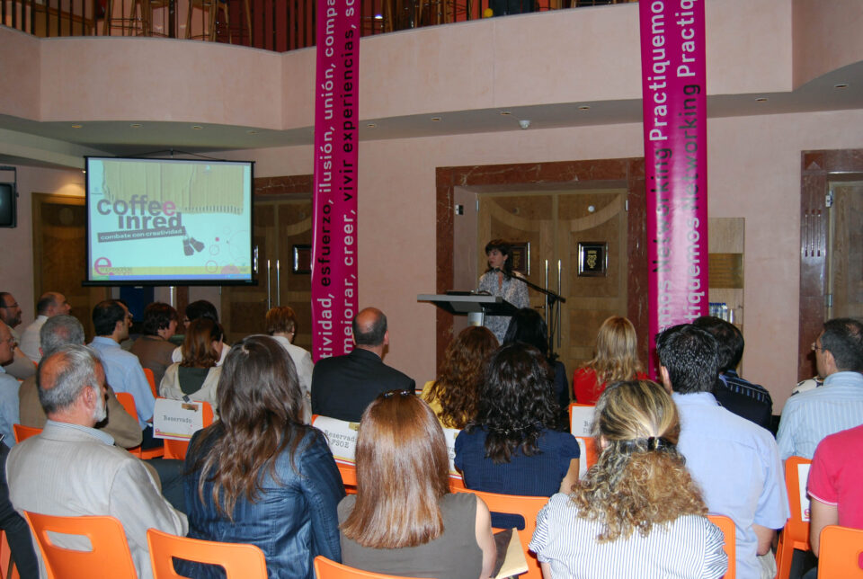 LA ALCALDESA JUNTO A LA DIPUTADA PROVINCIAL DE LA MUJER INAUGURAL EL III ENCUENTRO EMPRESARIAL EMPRESARIAS.COM