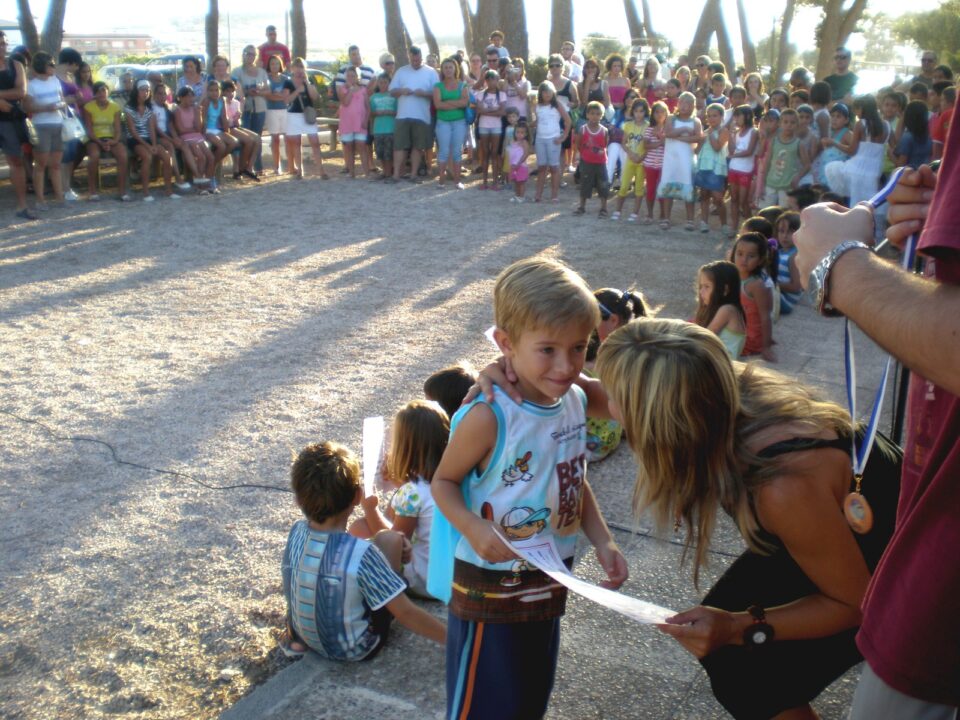 Entrega Diplomas Cursos de natación