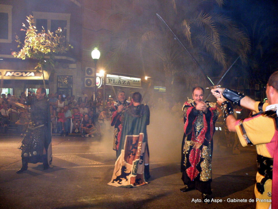 GRAN EMBAJADA DE MOROS Y CRISTIANOS