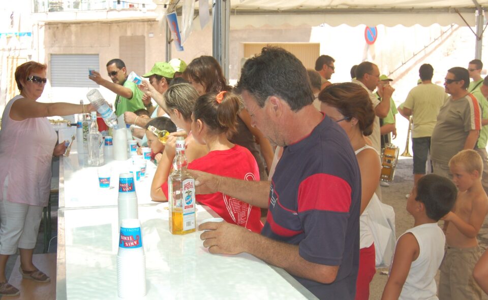 Monforte del Cid recibe las fiestas del barrio de San Roque