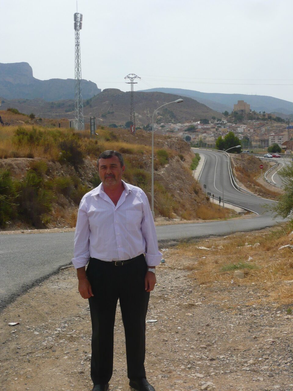 El Ayuntamiento instala una antena-repetidor para dar señal televisiva a cerca de 200 viviendas del casco Antiguo