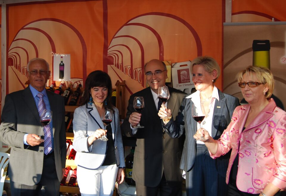 LA CIUDAD DE VILLENA INAUGURA LA XIV EDICIÓN DE LA FERIA DEL CAMPO