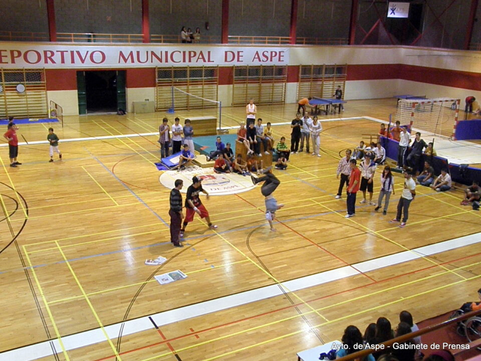 LOS JÓVENES ASPENSES DISFRUTARON DE LAS II JORNADAS DE OCIO NOCTURNO