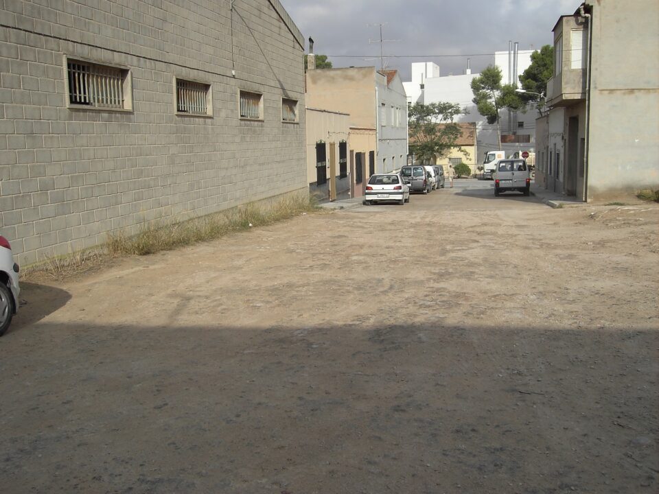 Comienza el asfaltado en diversas calles del casco urbano