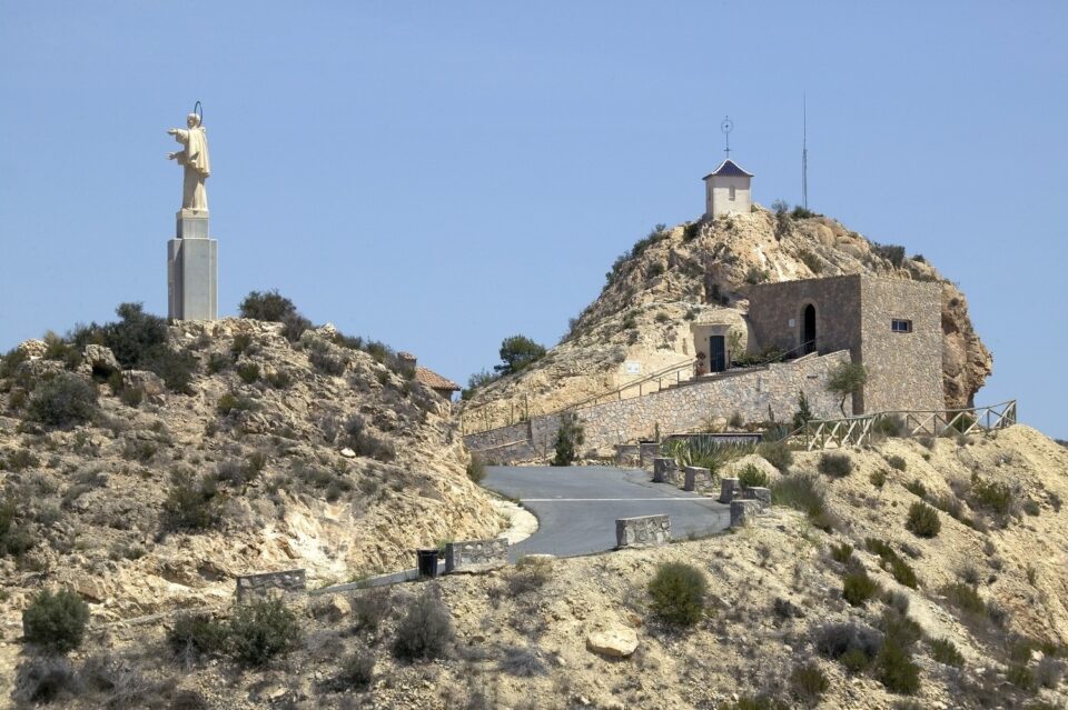 El Ayuntamiento recibe una subvención para señalizar el Camino de San Pascual y crear un Centro de Interpretación en Orito