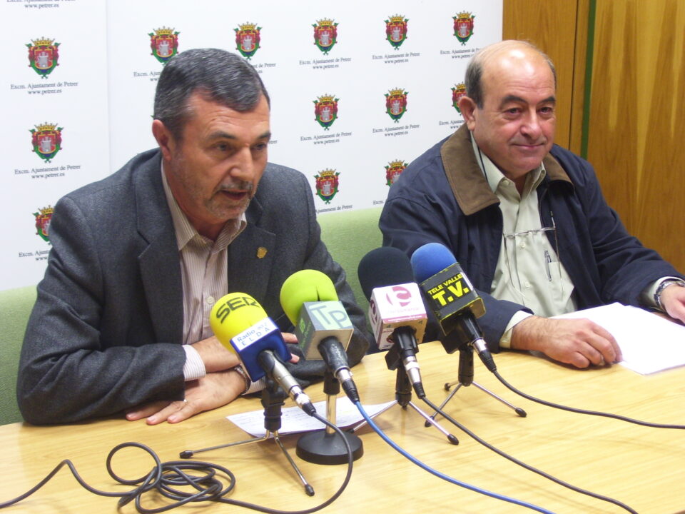 El alcalde de Petrer anuncia que el plan Confianza está en marcha con la licitación de 5 proyectos