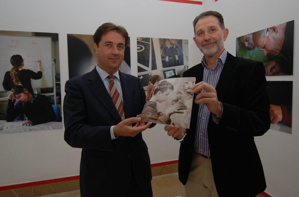 CAJA MEDITERRÁNEO Y FUNDACIÓN ORANGE PRESENTAN EN VILLENA LA EXPOSICIÓN FOTOGRÁFICA UN MUNDO COMPARTIDO