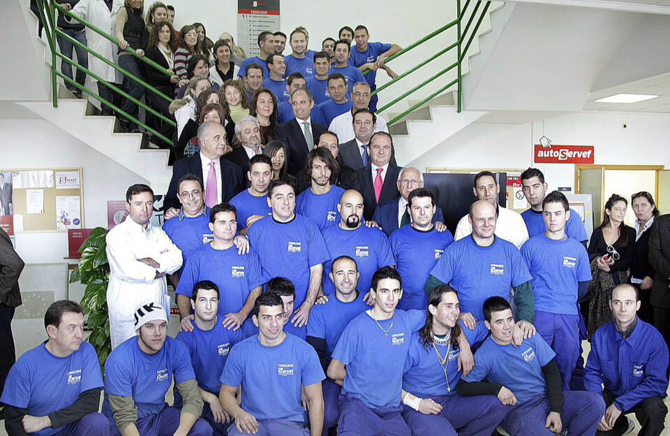 Camps afirma que los 400 millones al año en formación y empleo garantizan que la Comunitat se prepara para salir de la crisis