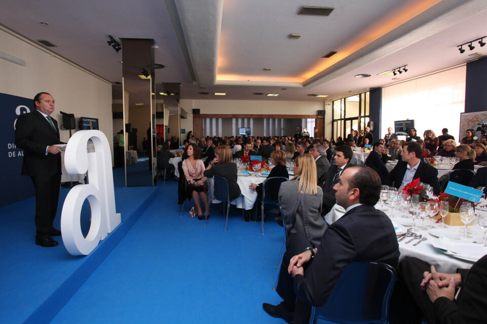 La Diputación de Alicante celebra el Día de la Provincia en Villena con la presencia más de 100 alcaldes