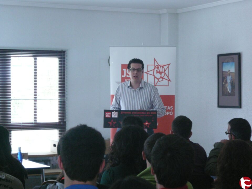 Alfaro: El PP nunca se ha creído las políticas de juventud.