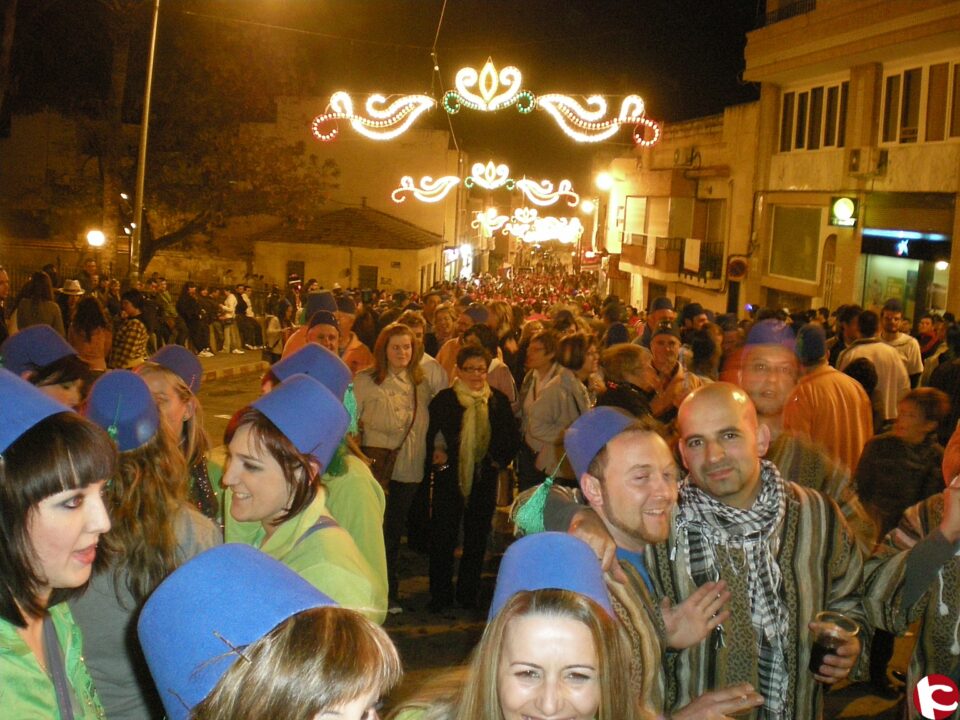 El sábado por la tarde INTERCOMARCAL TV realizará un programa especial sobre fiestas de Petrer con la participación de los espectadores