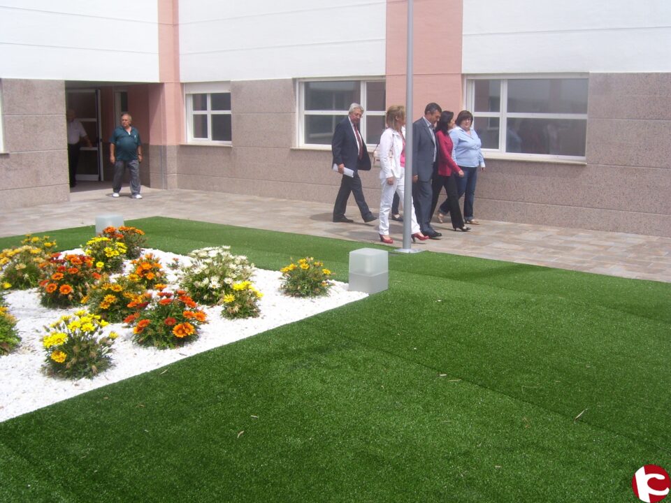 La consellera de Bienestar Social visita las obras de Servicios Sociales