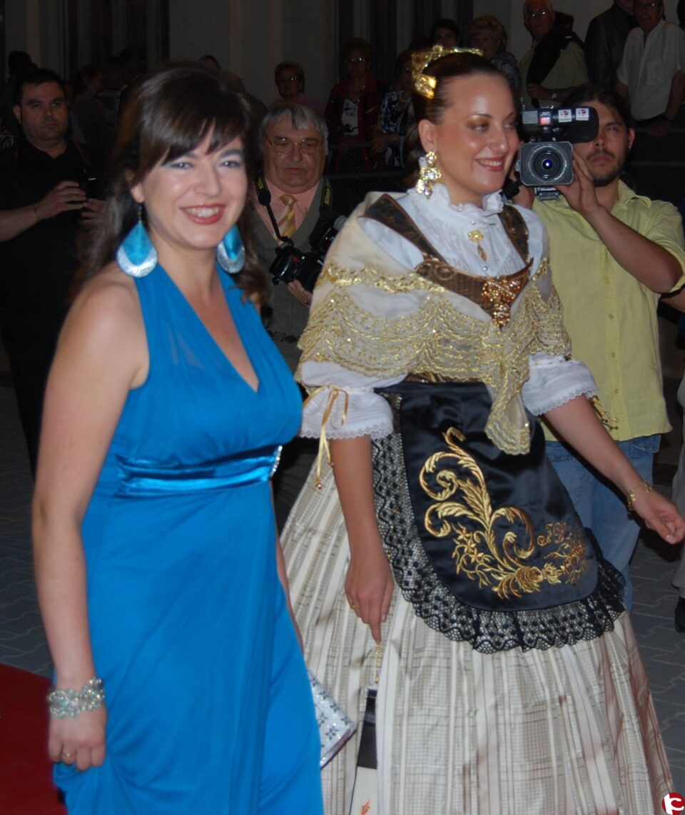 VILLENA EXALTA A SUS REGIDORAS MAYOR E INFANTIL 2010