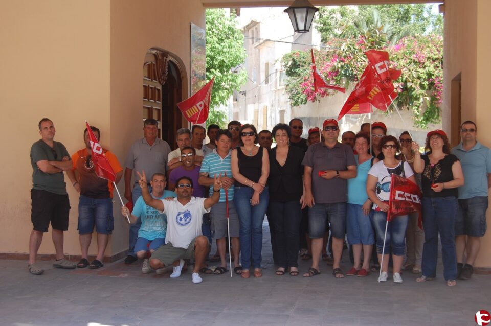 Aproximadamente unos 25 funcionarios de Monforte del Cid