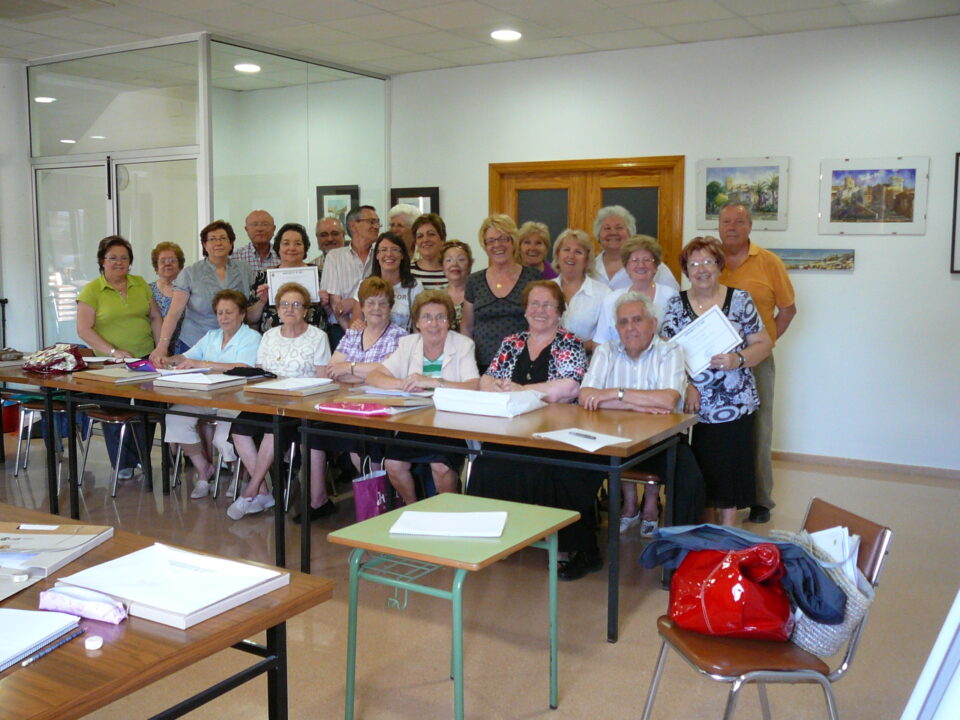 La Concejalía de Sanidad ha celebrado conéxito el taller "Activa tu mente" dirigido a personas entre 65 y 80 años