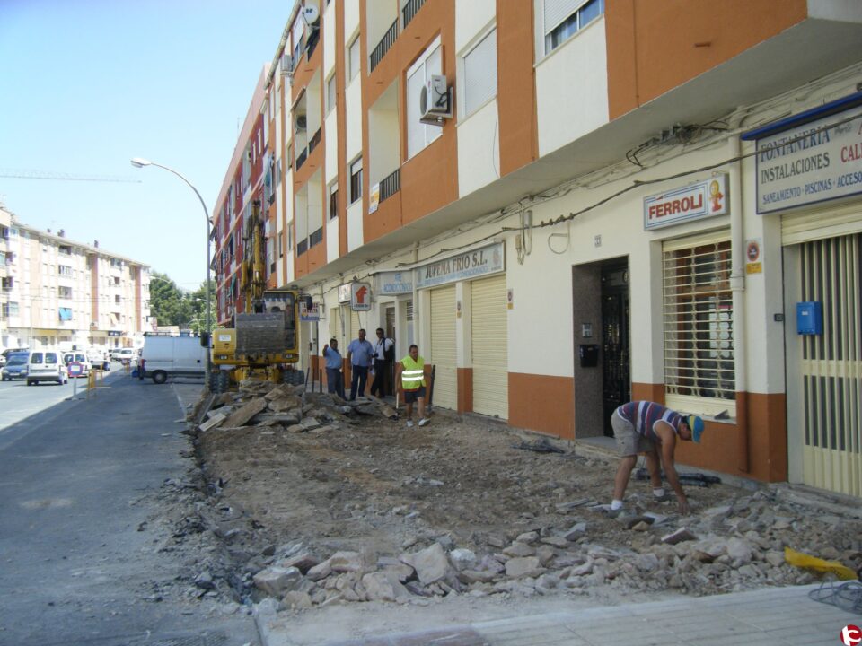 El Ayuntamiento de Sax inicia las obras de acondicionamiento de la Avenida Jaime I