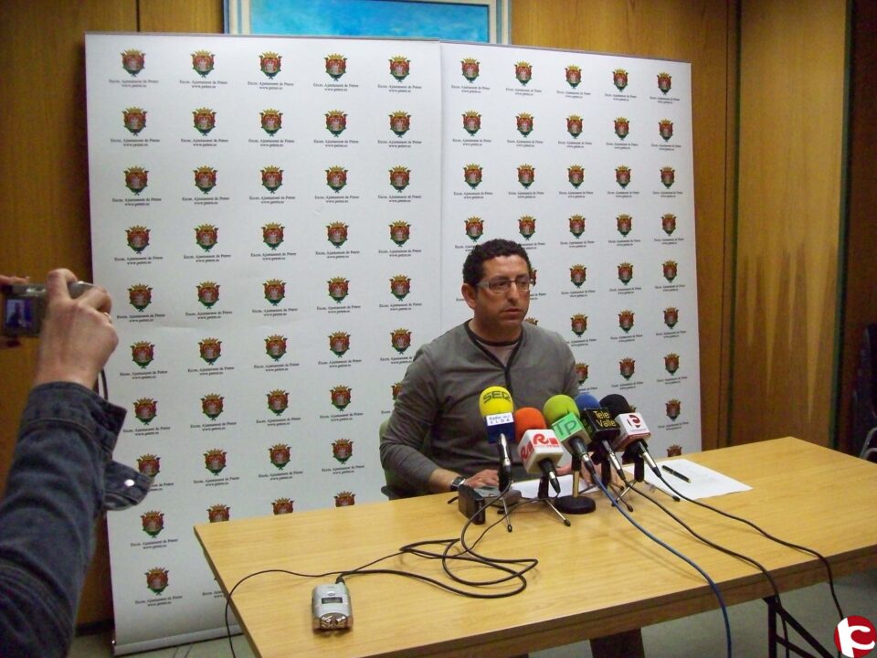 El PSOE pide al Gobierno de Camps que mantenga las ayudas a las sociedades musicales