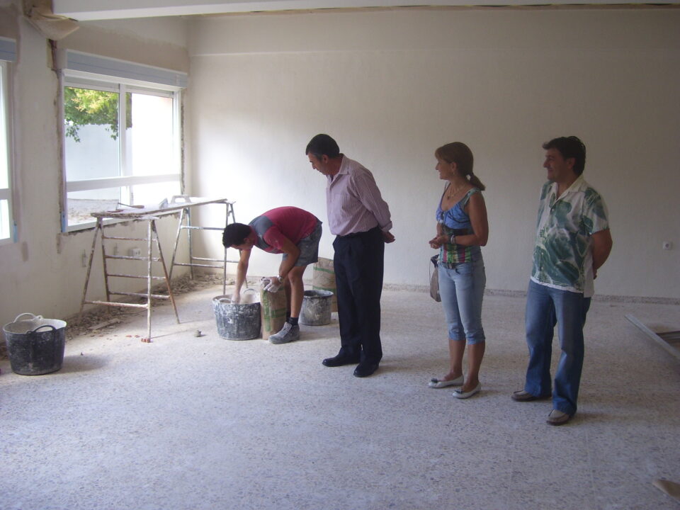 Visitan las obras de remodelación integral en el centro de Primaria Cid Campeador
