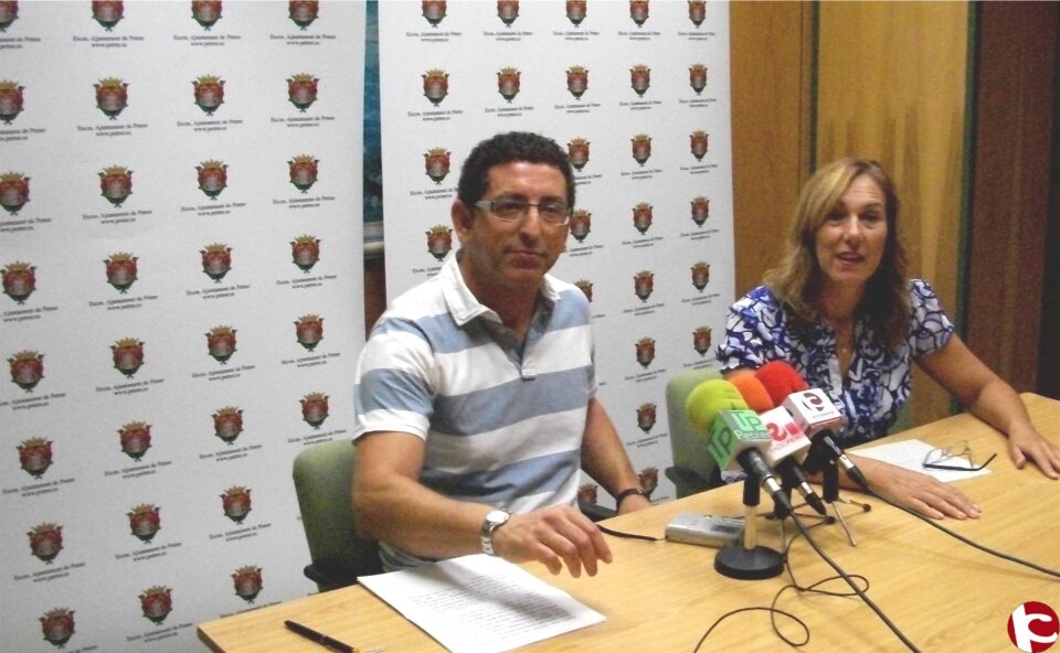 La oposición critica que los responsables del PP están desaparecidos en el problema de las casas cueva